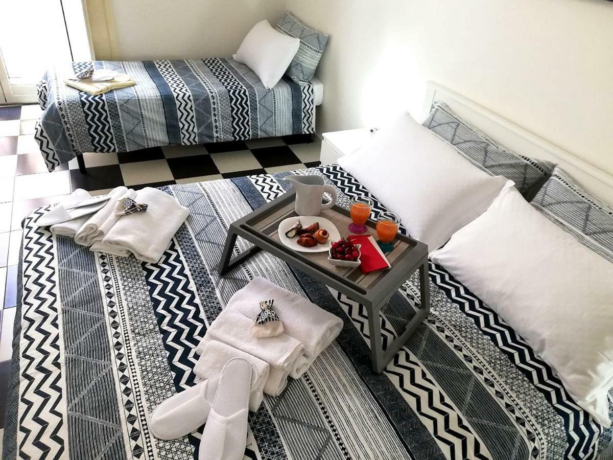 MB Napoles Rooms Extérieur photo