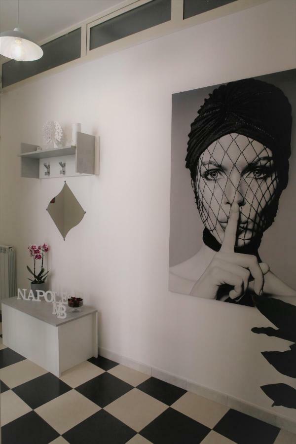 MB Napoles Rooms Extérieur photo